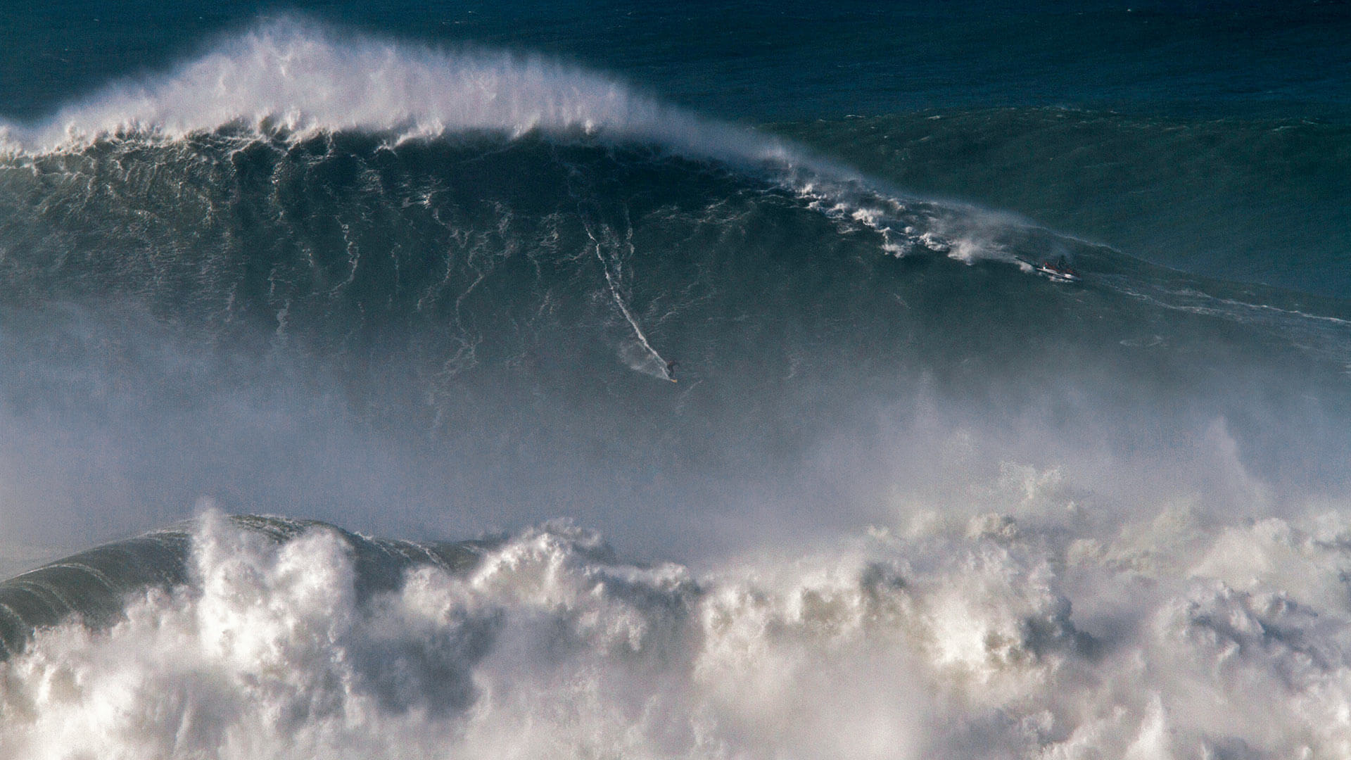 Big Wave Hunters Watch Nazare By Microsoft Wallpapers Wallpaperhub Big Wave Hunters Watch Nazare By Microsoft Wallpapers Wallpaperhub