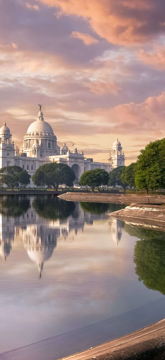 A monument dedicated to a royal by Microsoft Wallpapers WallpaperHub